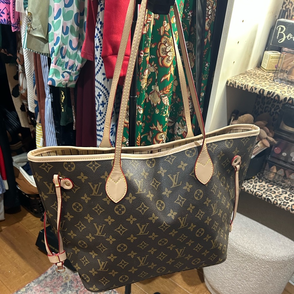 Louis Vuitton Monogram Tote with Matching Pouchette
